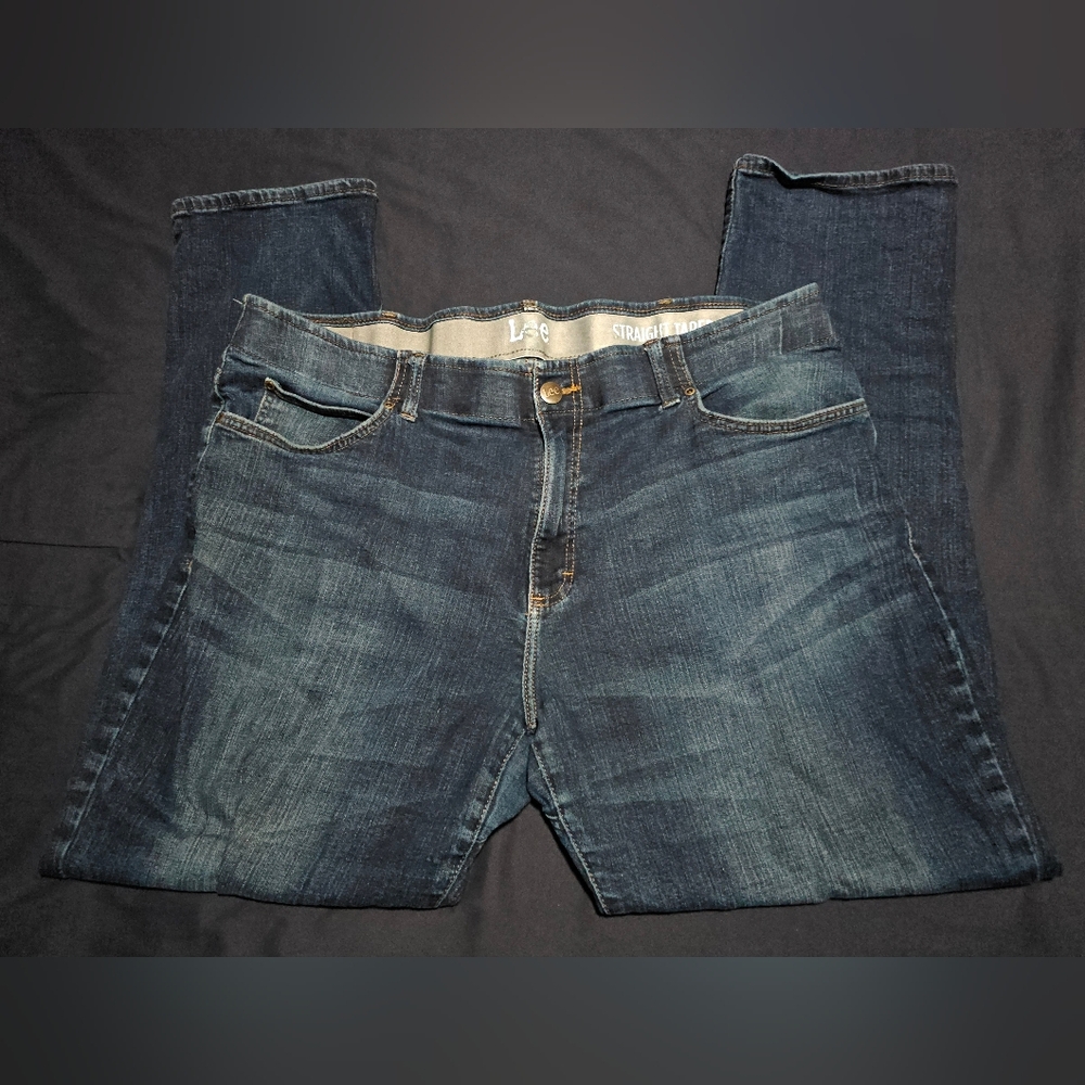 EUC Mens Lee Straight Taper Jeans Size 40x32